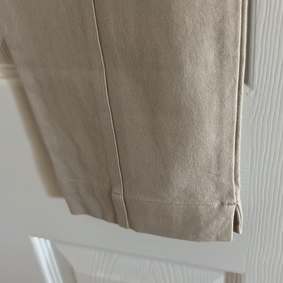 Chico’s size 0.5 khaki color straight/skinny trousers. - Picture 7 of 8